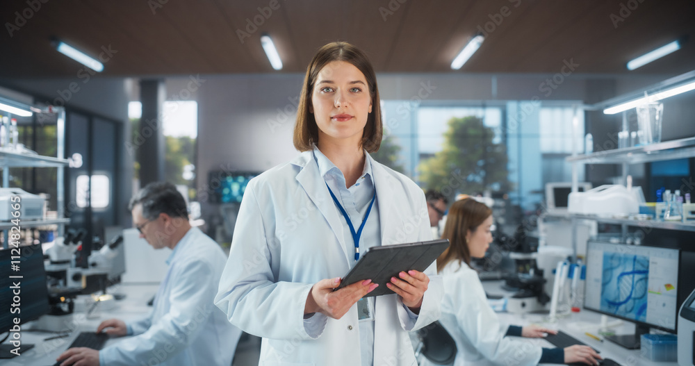 Fototapete portrait of a beautiful caucasian lab engineer in white coat looking at camera and smiling. genetic 