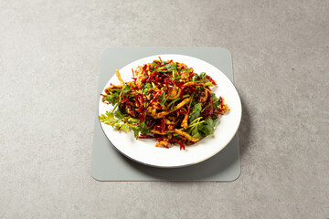 Spicy stir-fried meat and vegetables	