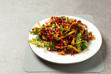 Spicy stir-fried meat and vegetables	