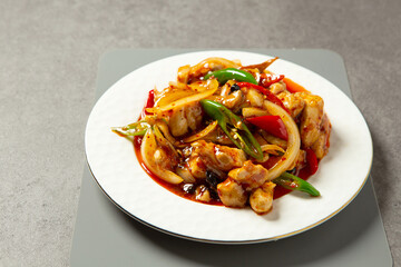 Spicy stir-fried meat and vegetables