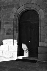 Porte d'église