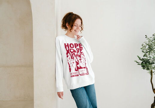 Mockup Of Woman Wearing Customizable Sweatshirt Smiling