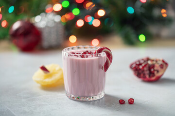 Pineapple pomegranate smoothie in Christmas decor