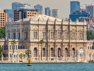 Fototapeta premium Dolmabahce palace in Besiktas district of Istanbul, Turkey
