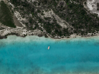 Obraz premium Aerial View, TopDown Photo of Sea Coast with Boats 