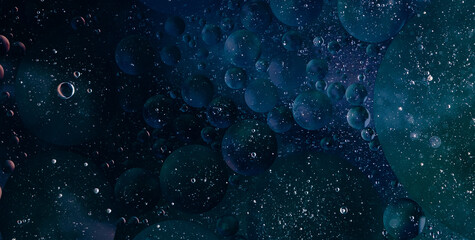 The Blend of Colorful Textures, Gold, and Patterns in Design
