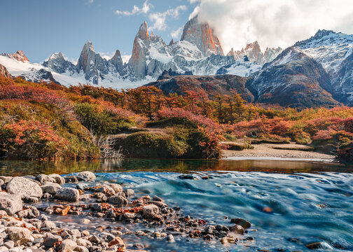 Mount Fitz Roy Autumn landscape in Patagonia, El Chalten, Argentina