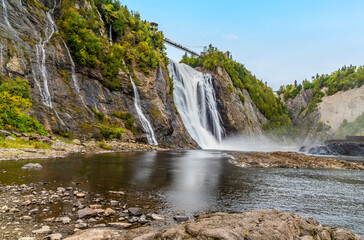 Fototapeta premium A view along the side of the cliffs towards the Montmorency falls near Quebec City, Canada in the fall