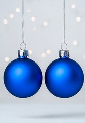 Obraz premium Fir Blue Pine Branch and Christmas Ball - Festive Holiday Background.