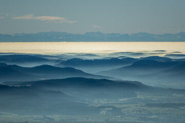 Nebel vor den Alpen