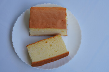 Ready-to-eat egg cake