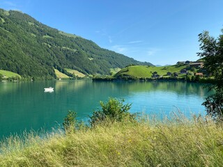 Lake Lungern or Natural reservoir Lungerersee - Canton of Obwald, Switzerland (Naturstausee Lungernsee oder Lungerensee - Kanton Obwald, Schweiz)