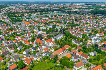 Ausblick auf Stadtbergen am östlichen Rand des Naturparks Augsburg Westliche Wälder