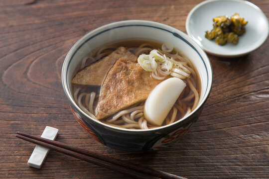Kitsune soba with pickles