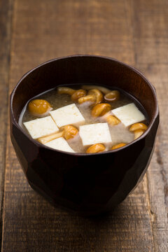 Nameko mushroom and tofu miso soup