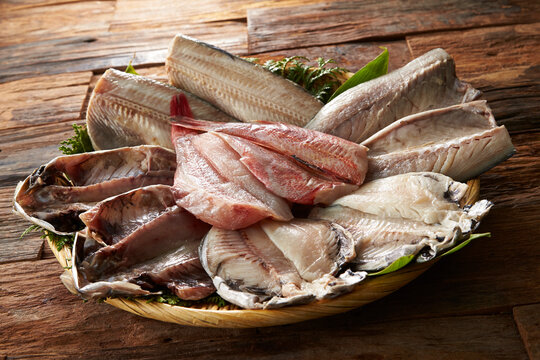 Dried hokke, horse mackerel, etc.
