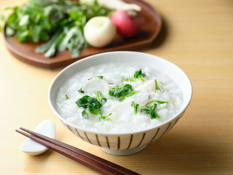Porridge with seven herbs