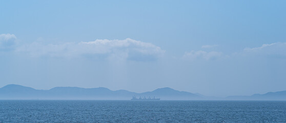 青い空と白い雲