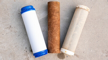 The difference between a dirty filter water purifier that has been used and a new water purifier on...
