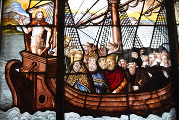 Vitrail de l'arche de Noé à l'église Saint-Etienne-du-Mont à Paris