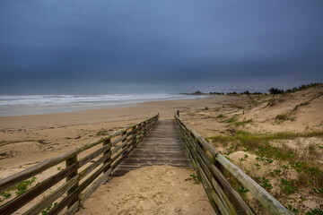 Boardwalk on the beach © Galyna Andrushko