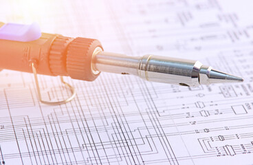 A low-voltage electric soldering iron for soldering components on a printed circuit board. Soft...