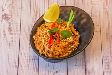 If we talk about the most famous and well-known fast food in Thai cuisine for both locals and foreigners, the answer is the same, without a doubt Pad Thai