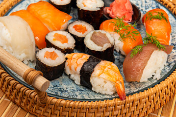 Nigiri is a sushi made up of a rice ball that is molded by hand and on top of which a piece of finely filleted raw fish is served