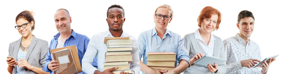 Erwachsene mit Lernmaterialien als Erwachsenenbildung Konzept