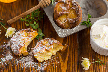 cooked cottage cheese muffins with quince and honey