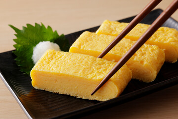 だし巻き卵　卵焼き