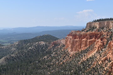 The amazing red hoodos and orange rock formations of Bryce Canyon National Park in Utah