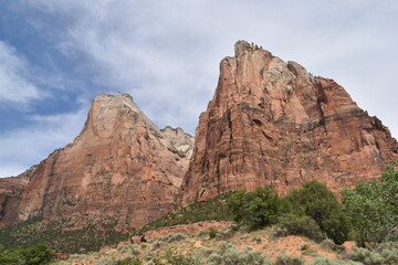 Fototapeta premium Hiking in the stunning scenery and valleys of Zion National Park, Utah