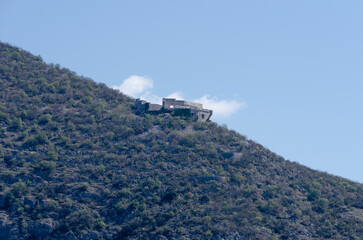  Il forte di Monte, chiamato anche forte Mollinary, è una fortezza edificata dagli austriaci tra...