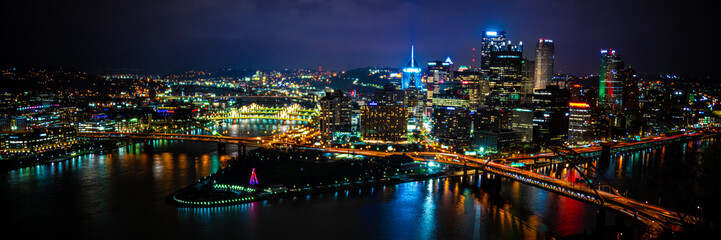 Fototapeta premium Pittsburgh Nightscape from Mount Washington