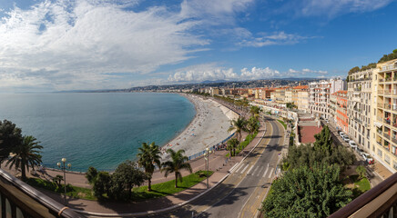 Obraz premium Panorama of promenade of English and beach in Nice, France
