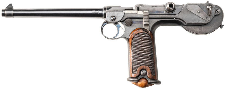 Studioaufnahme einer Borchardt C 93 DWM historischen Pistole Kurzwaffe auf freigestelltem transparentem Untergrund