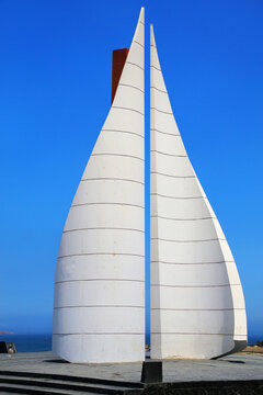 PARACAS, PERU - JANUARY 26: San Martin Obelisk on January 26, 2015 in Paracas, Peru. Paracas is a small port town catering to tourists visiting Paracas Reserve and Ballestas islands.