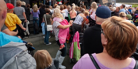 Outdoor children's culture