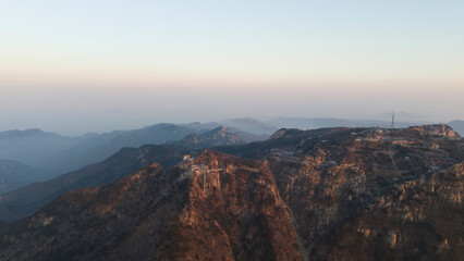 The scenery at the top of Mount Tai in Tai'an