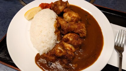 美味しい唐揚カレーライス