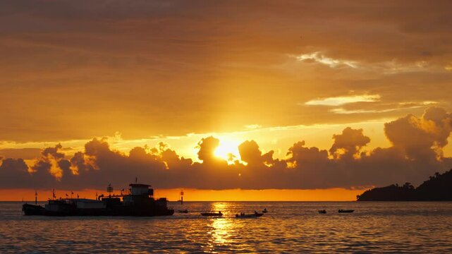 sunset over the sea (Sabah Kota Kinabalu)
