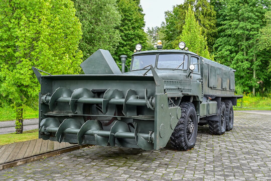 historic snow blower D-902 (Д-902) on Russian all-wheel drive truck Ural-375 (Урал-375) 6x6 of the 1960s, in the Estonian Road Museum (Eesti Maanteemuuseum), Verbuse, Estonia	
