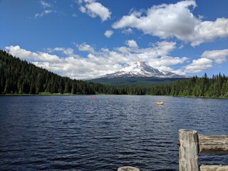 lake in the mountains, lake Tahoe