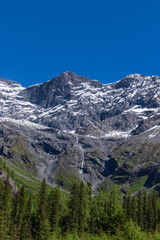 Snow view of Siguniang Mountain, Shuangqiao Valley, Aba, Sichuan Province, China