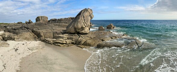 Le long de la côte à Lesconil en Bretagne Cornouaille Finistère France	
