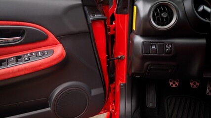 Drivers door hinge