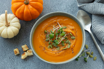 spicy pumpkin cream soup