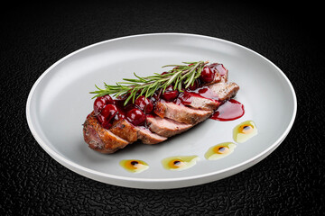 Duck breast with berry sauce