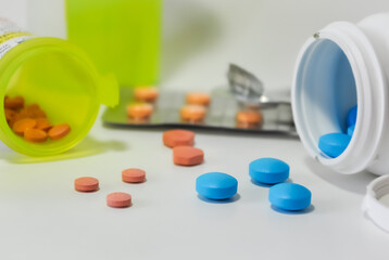 Pills, tablets and containers